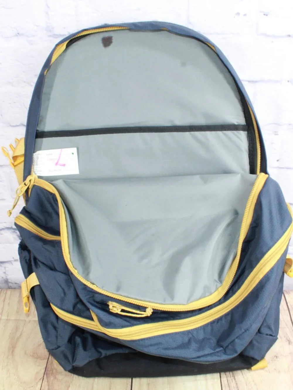 READ–LL Bean Unisex Adult Comfort Carry Portable Locker Pack 42L Backpack Hiking